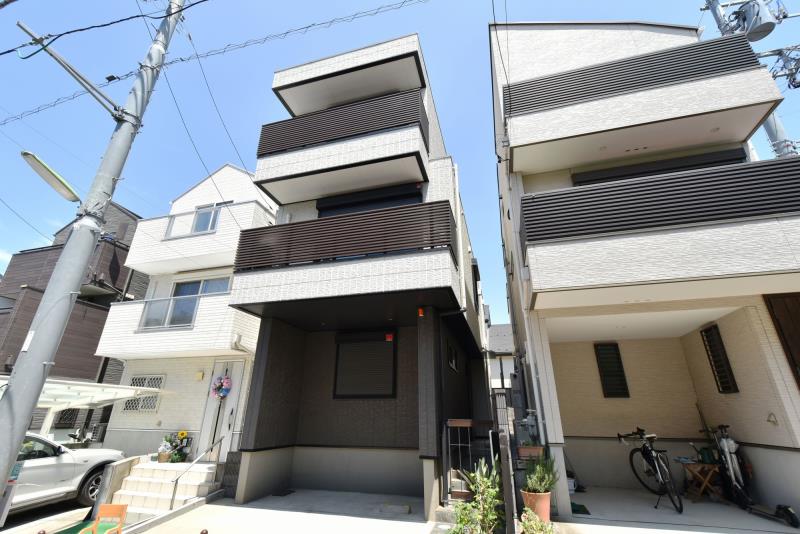 Daita 6-chome House