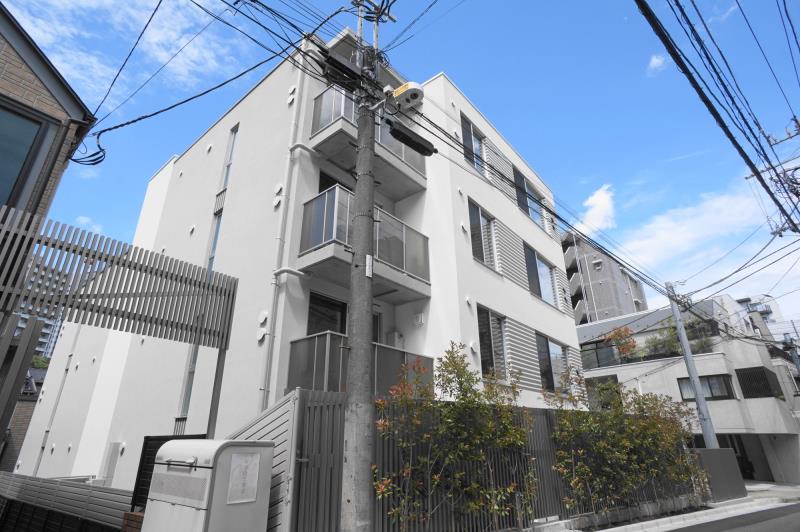 ウェルスクエア初台