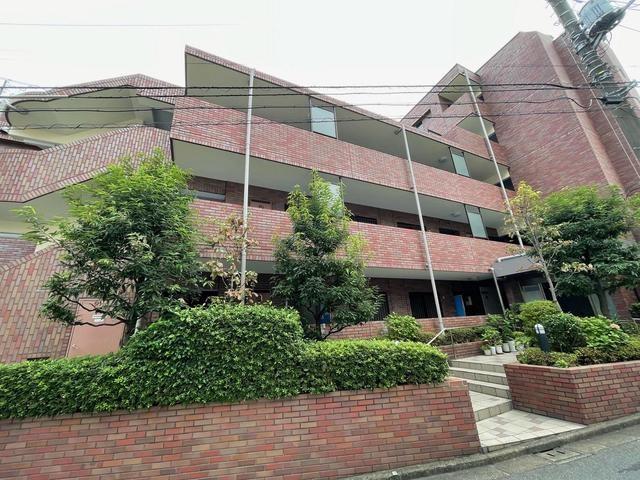 NJK MARQUIS KOISHIKAWA