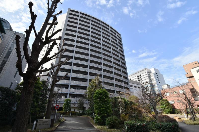 Millennium Garden Court Luxury Apartment For Rent In Chiyoda Ku