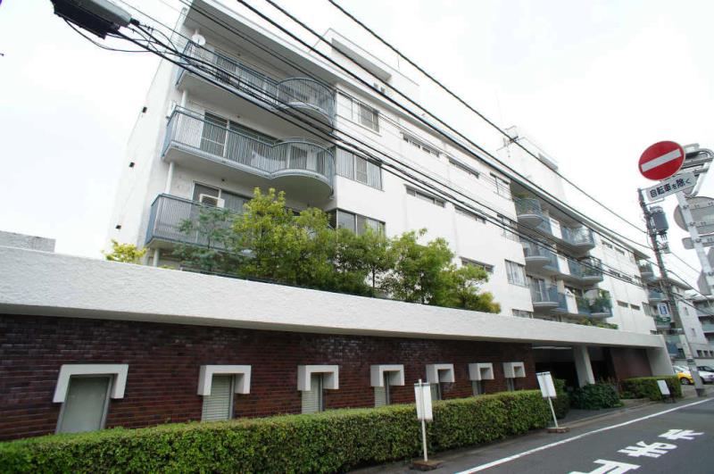 Minami-Aoyama Apartments