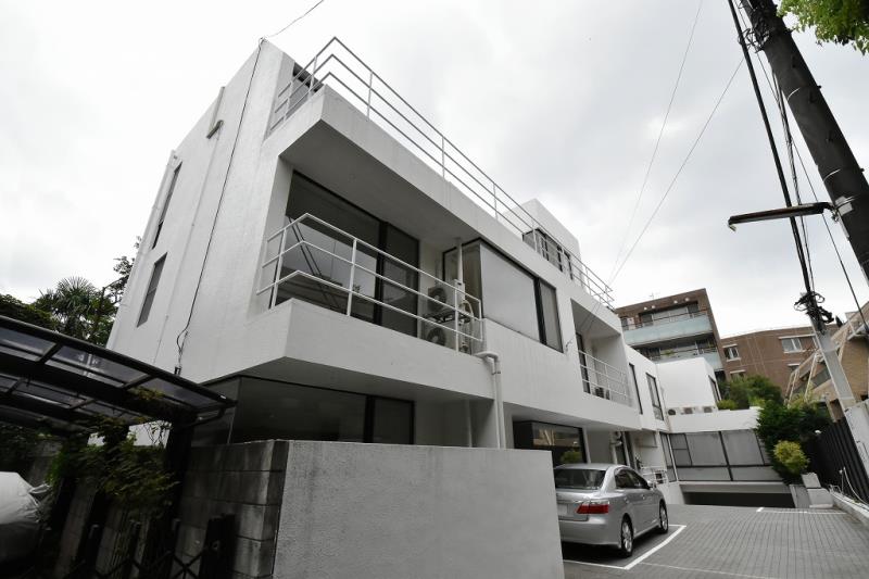 Sadohara Terrace House