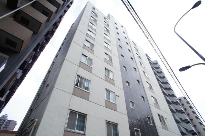 Tower Plaza