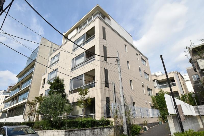 Exterior of Park View Arisugawa 2F