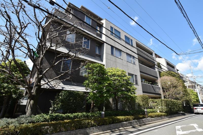 市ヶ谷銀杏坂アパートメントハウス 1F の外観写真
