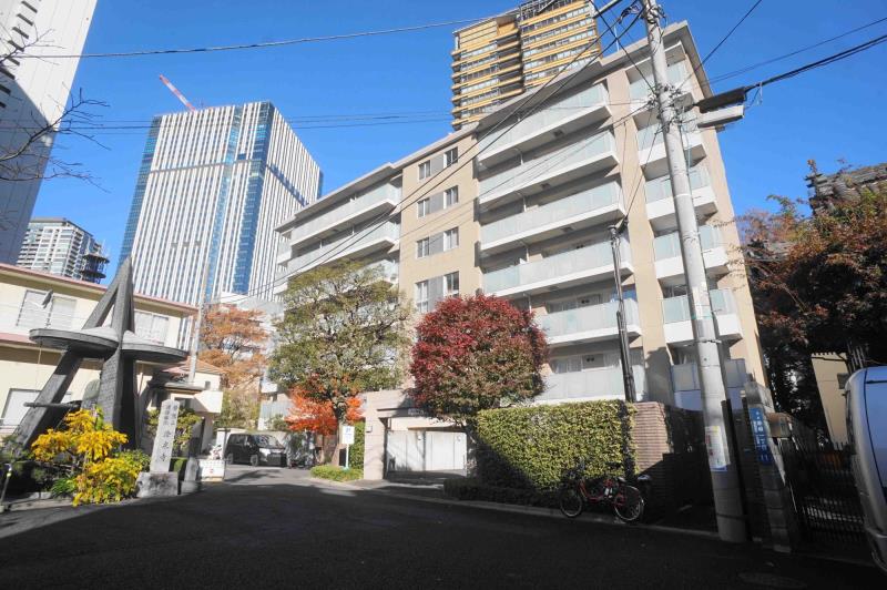 フォレセーヌ霊南坂レジデンス 3F の外観写真