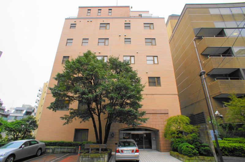 東硝ハイツ一番町 4F の外観写真