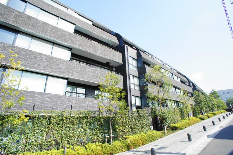 Exterior of La Tour Daikanyama 6F
