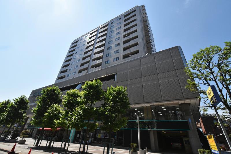 Exterior of Leyton House Yokohama 16F