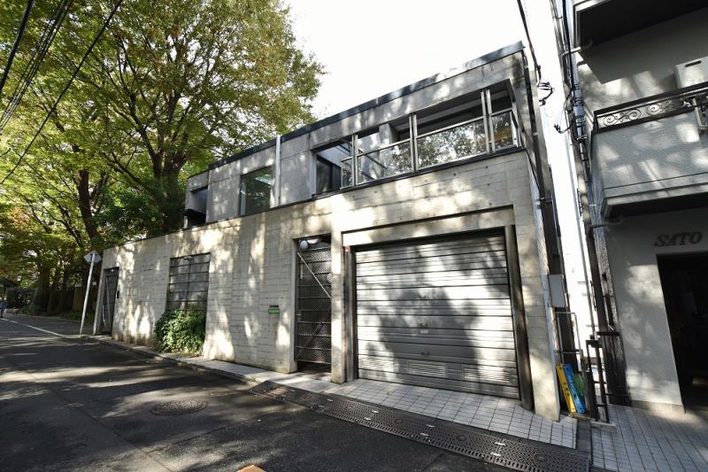 Exterior of Azabudai 3-chome House