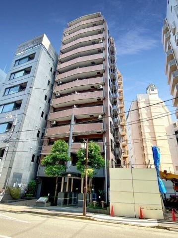Exterior of Lions Stage Azabu