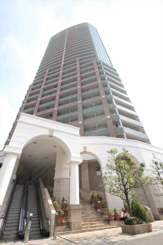 Exterior of Central Residence 新宿 City Tower