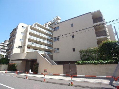 Exterior of Kagurazaka Twicere Hillside Residence