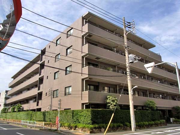 Exterior of コスモ学芸大学