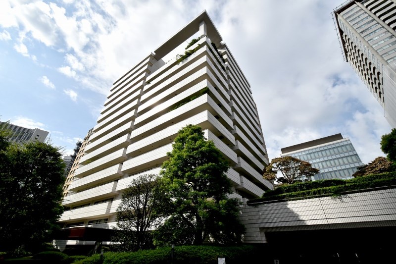 Exterior of Churis Akasaka
