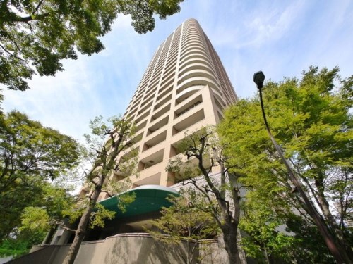 Exterior of Nishi-waseda Park Tower