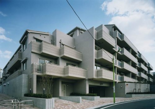 Exterior of Diana Court Yutenji