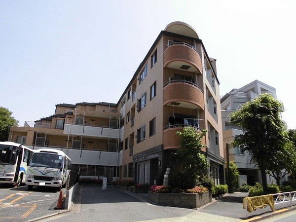 Exterior of デュオ・スカーラ学芸大学