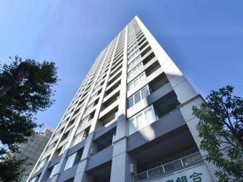 Exterior of Shinjuku Eins Tower