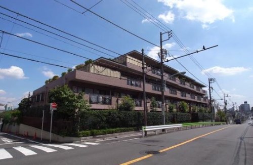 Exterior of 朝日エンブレム八雲台