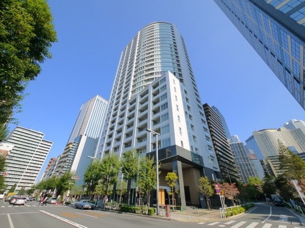 Exterior of Atlastower Nishi-shinjuku