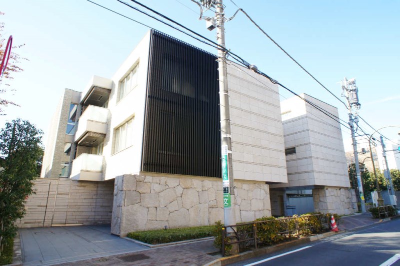 Exterior of Vieque House Hiroo