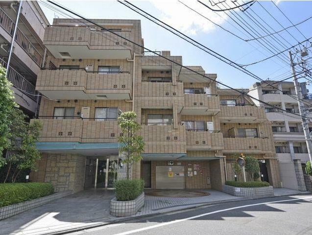 Exterior of ファミールグラン恵比寿