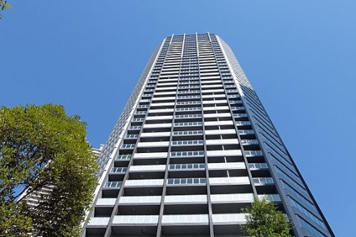 Exterior of BEACON Tower Residence