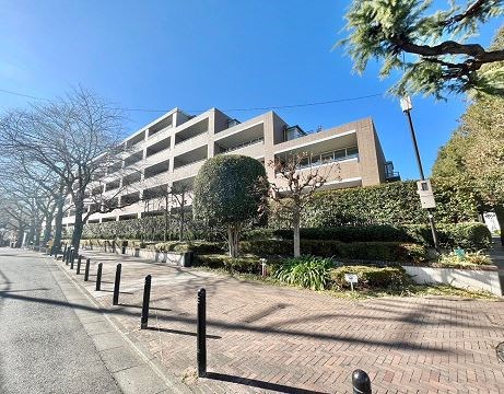 Exterior of Park City Tsurumaki East Residence