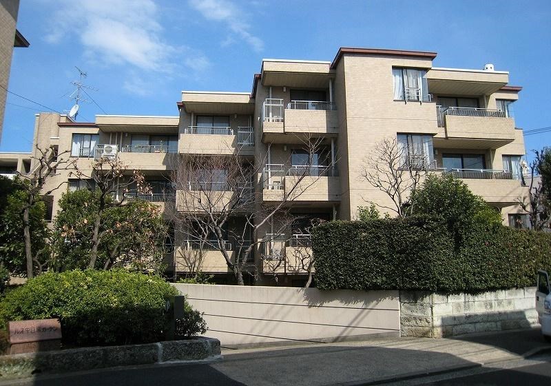 Exterior of ルネ中目黒ガーデン