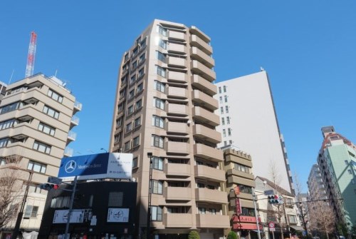 Exterior of Tokyo Yaesu Amflat