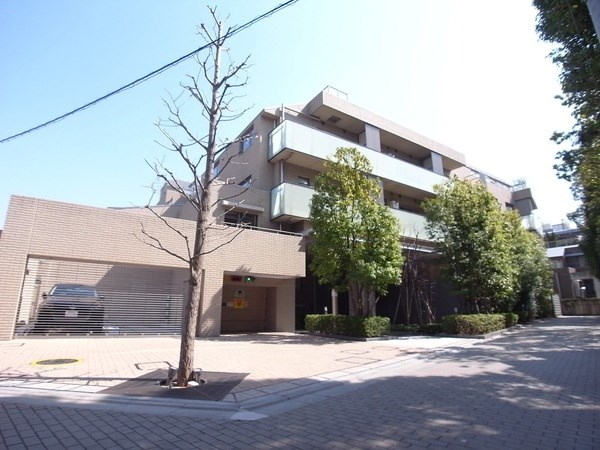 Exterior of 目黒花房山プレイス