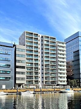 Exterior of Imprest Tokyo Hachoubori