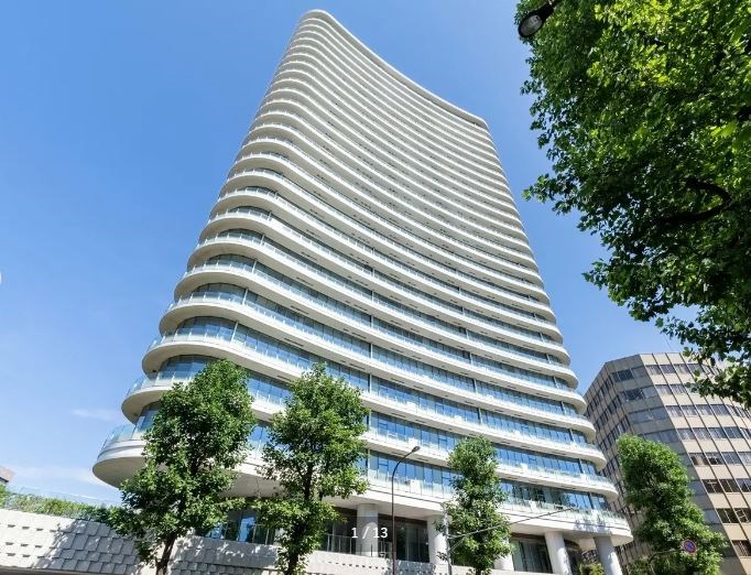 Exterior of Park Court 青山 The Tower