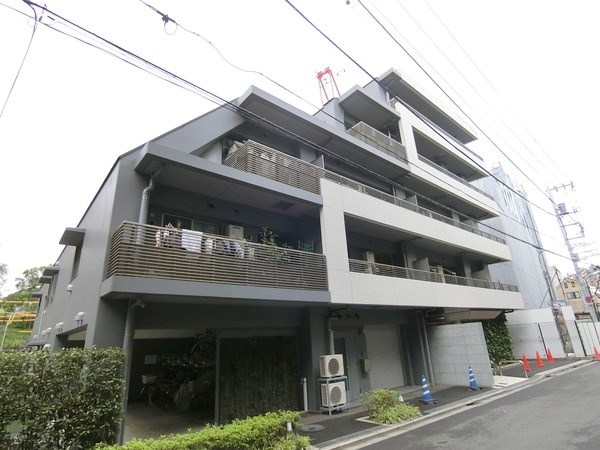 Exterior of Nishiazabu Homes