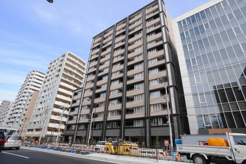 Exterior of The Majesty Court Meguro