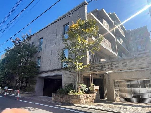 Exterior of Proud Ichigaya-Minamicho