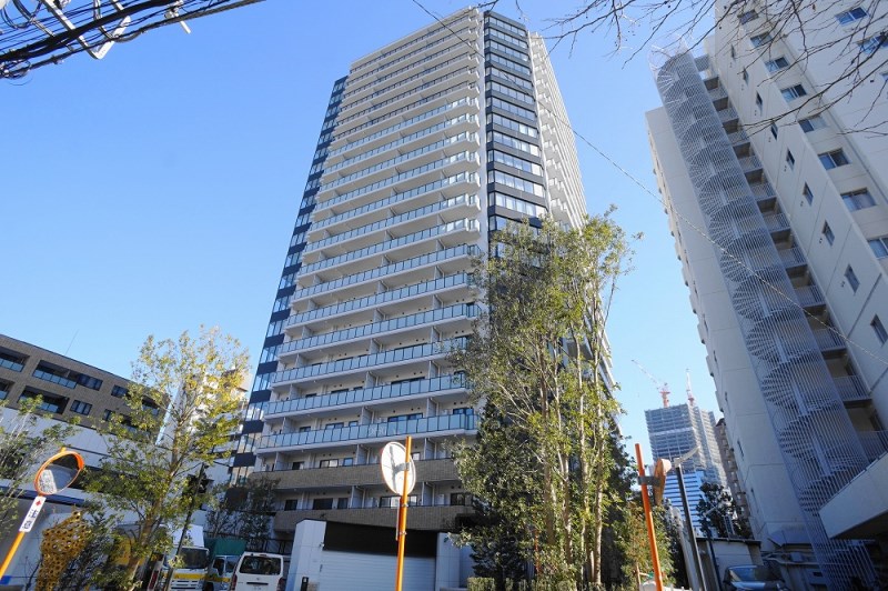 Exterior of The Parkhouse 三田 Garden Residence and Tower / Tower