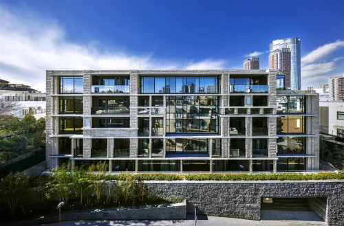 Exterior of Grand Hills Motoazabu 4F
