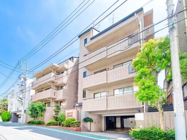 Exterior of 藤和薬王寺ホームズ 3F