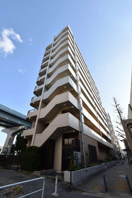 Exterior of エクセルシオール港区海岸 5F