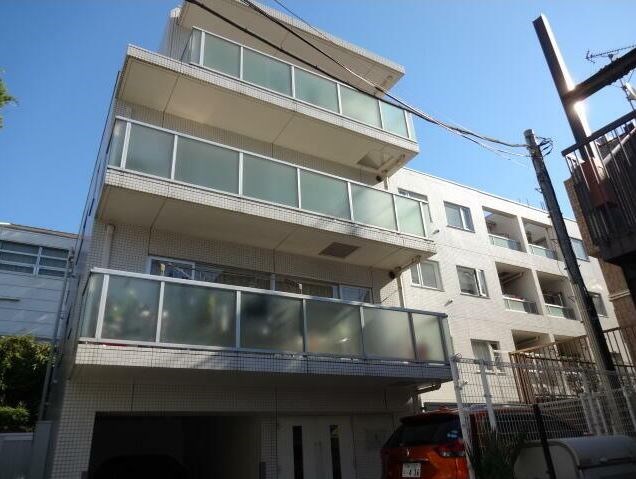 Exterior of Silvery Takanawadai 2F
