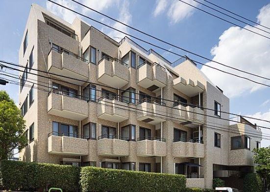 Exterior of Shirokane Sankozaka House 2F