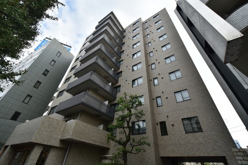 Exterior of Minami-aoyama Park Mansion 2F