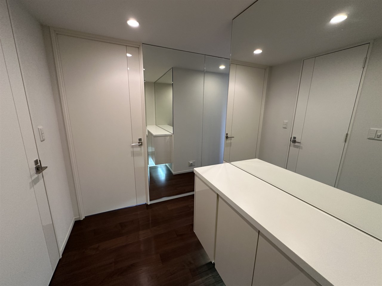 Park Court Toranomon Atago Tower 9F - 2BR | Condominium for Sale in ...