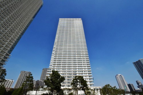 Exterior of The Parkhouse Harumi Tiaro Residence 48F