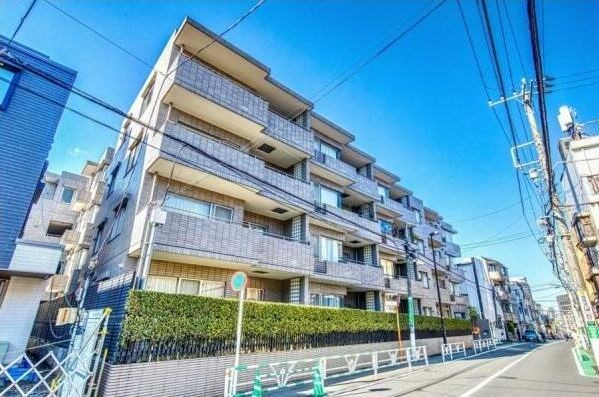 Exterior of Resion Daikanyama 1F