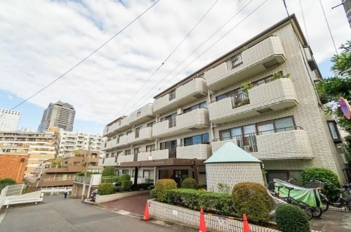 Exterior of ROSA AKASAKA 3F