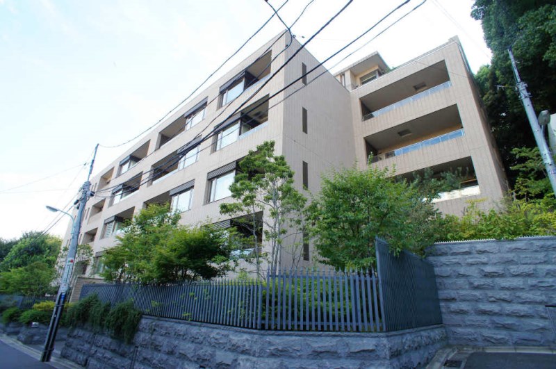 Exterior of Wellith 麻布狸穴 4F