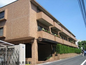 Exterior of トーカンマンション南青山 2F